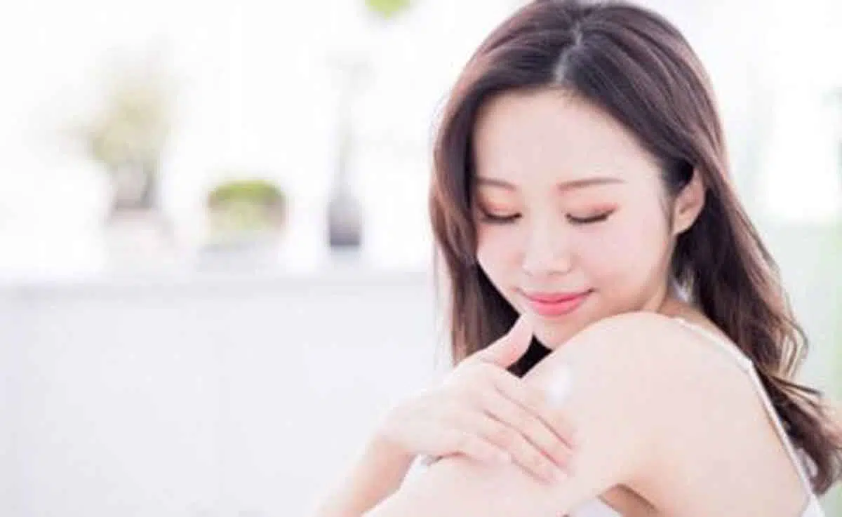6 Cara Putihkan Kulit Secara Alami dan Cepat