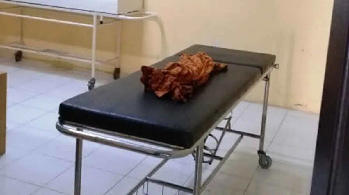 Mayat bayi di kamar mayat RSUD dr. Mohammad Zyn Sampang