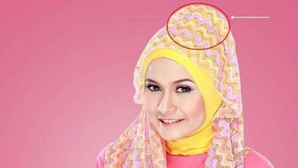 Inilah Dosa Untuk Perempuan yang Pakai Jilbab Punuk Unta
