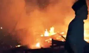 Kebakaran melanda rumah warga Desa Kolo-kolo, Kecamatan Arjasa, Sumenep (Foto. Istimewa)