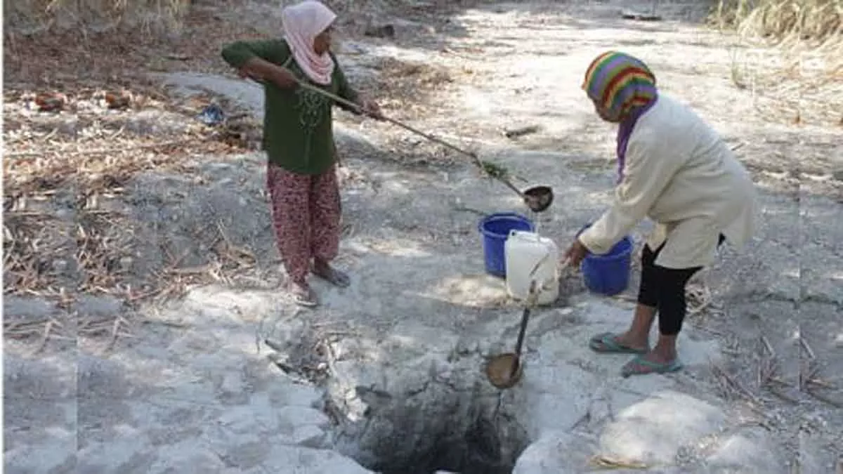 Warga Lima Dusun Kesulitan Air Bersih di Desa Montorna