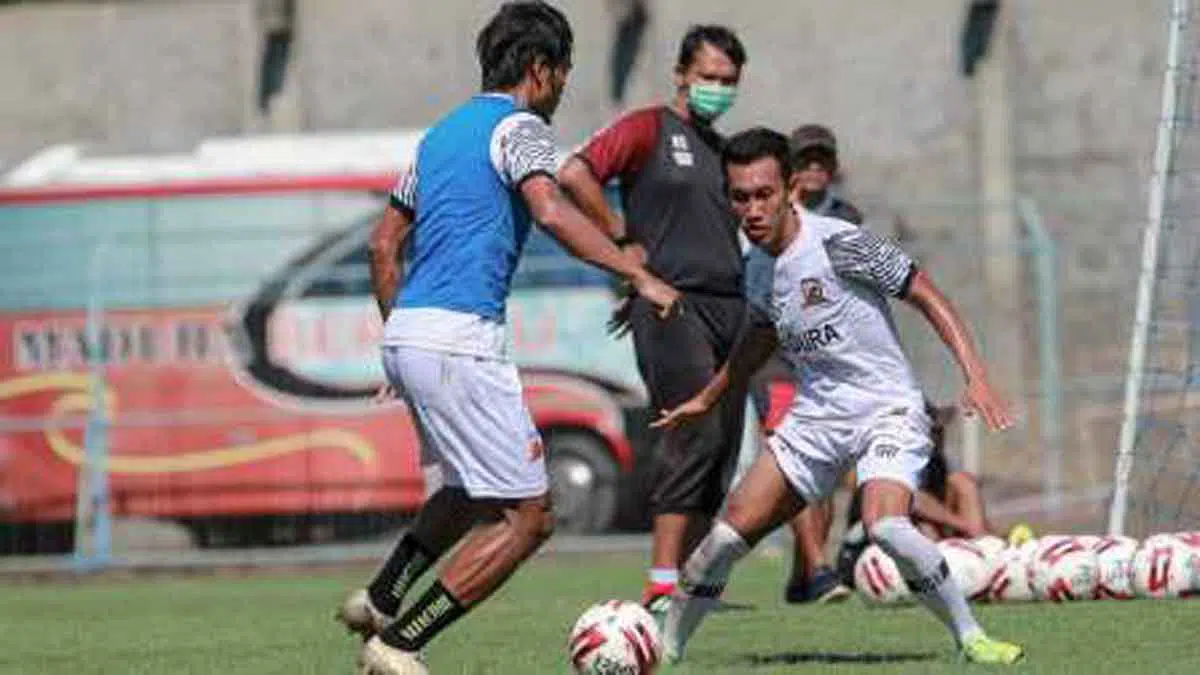dok. pemain Madura United saat latihan (Foto. Marzukiy @portalmadura.com)