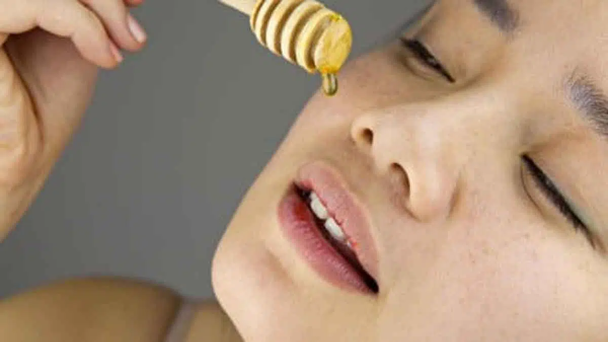 Manfaat Madu Untuk Bibir
