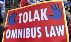 dok. Tolak Omnibus Law (katadata.co.id)