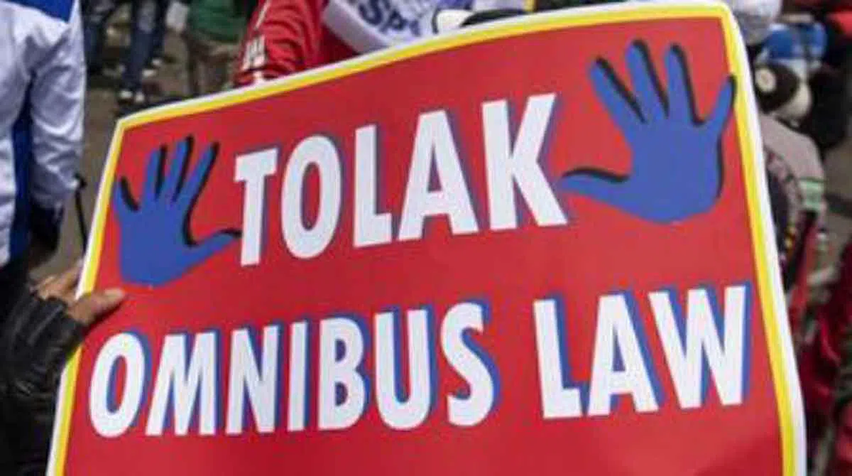 dok. Tolak Omnibus Law (katadata.co.id)