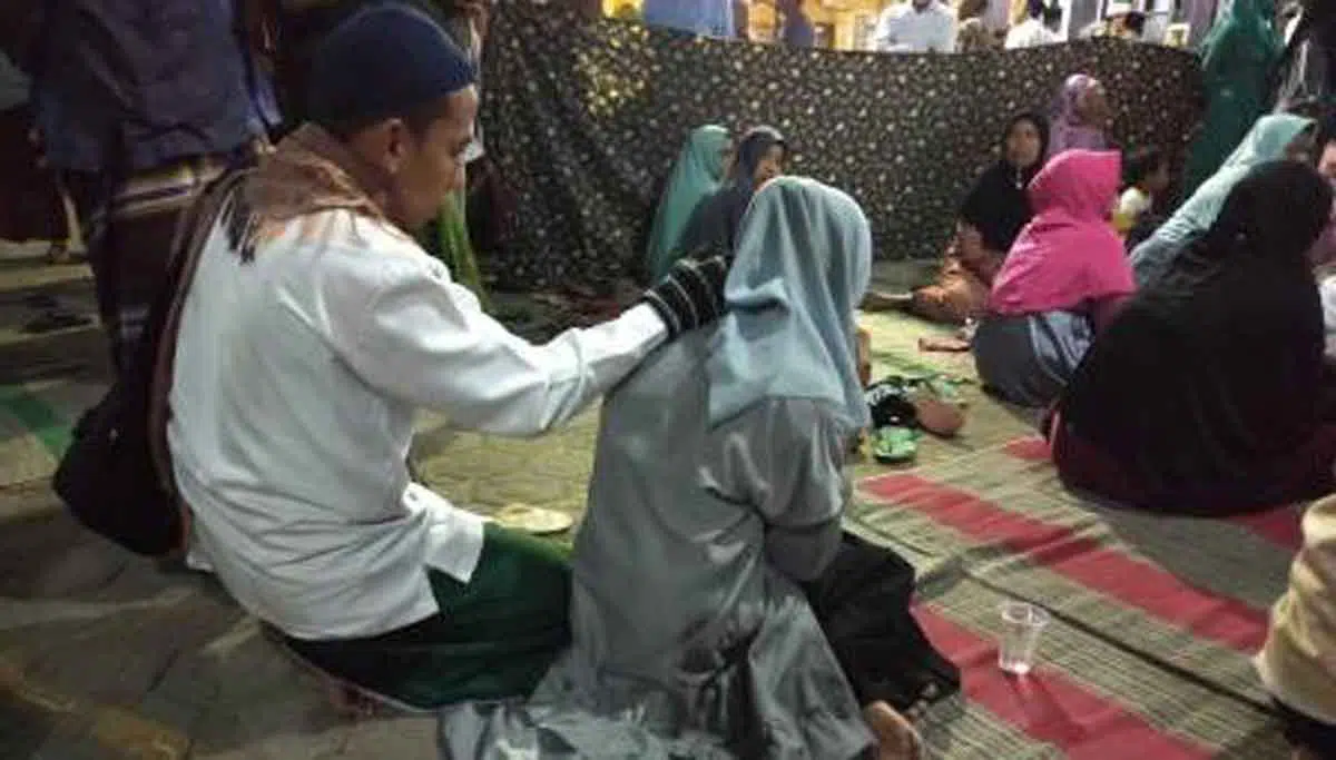 Sehat Jasmani Dan Rohani, Kbra &Amp; Kbj Sumenep Gelar Rukiah Massal - Portalmadura.com Sehat Jasmani dan Rohani, KBRA & KBJ Sumenep Gelar Rukiah Massal