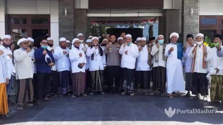 Gegara Foto Diduga Dicatut, Bupati Pamekasan Dilaporkan ke Polisi