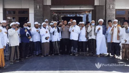 Gegara Foto Diduga Dicatut, Bupati Pamekasan Dilaporkan ke Polisi