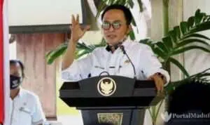 Tingkatkan Ekonomi, Bupati Pamekasan Resmikan Dua Koperasi