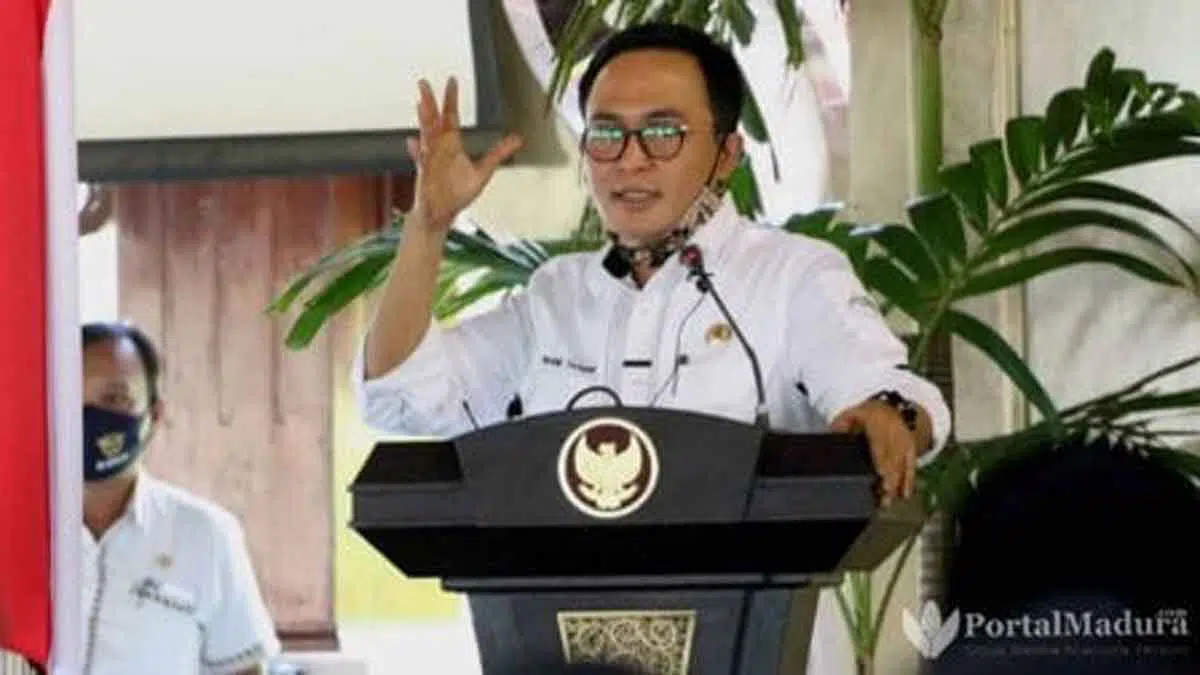 Tingkatkan Ekonomi, Bupati Pamekasan Resmikan Dua Koperasi