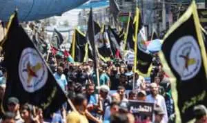 Ribuan warga Palestina berdemonstrasi memprotes kesepakatan normalisasi hubungan UEA-Israel di Gaza City, Gaza 14 Augustus 2020. (Ali Jadallah - Anadolu Agency )