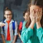 4 Cara Bantu Anak yang Jadi Korban Bullying di Sekolah