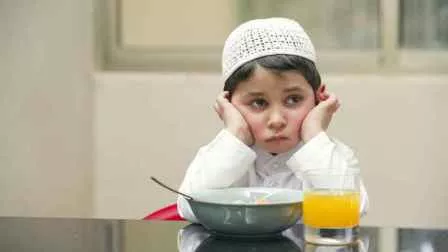 Lupa Membaca Doa Saat Makan? Bacalah Doa Ini!