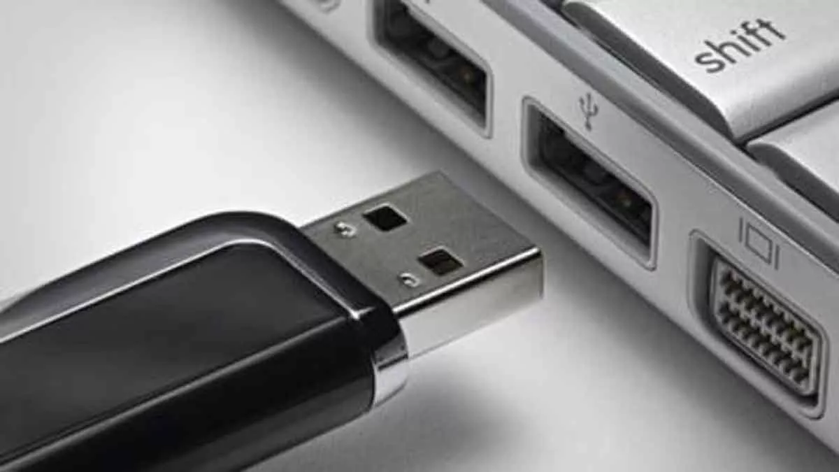 Kenapa Harus Safely Remove Saat Cabut Flashdisk dari Komputer? Berikut Penjelasannya