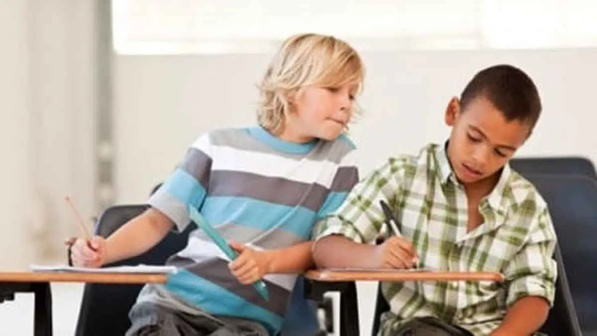 Ketahui Alasan Anak Sering Menyontek Di Sekolah