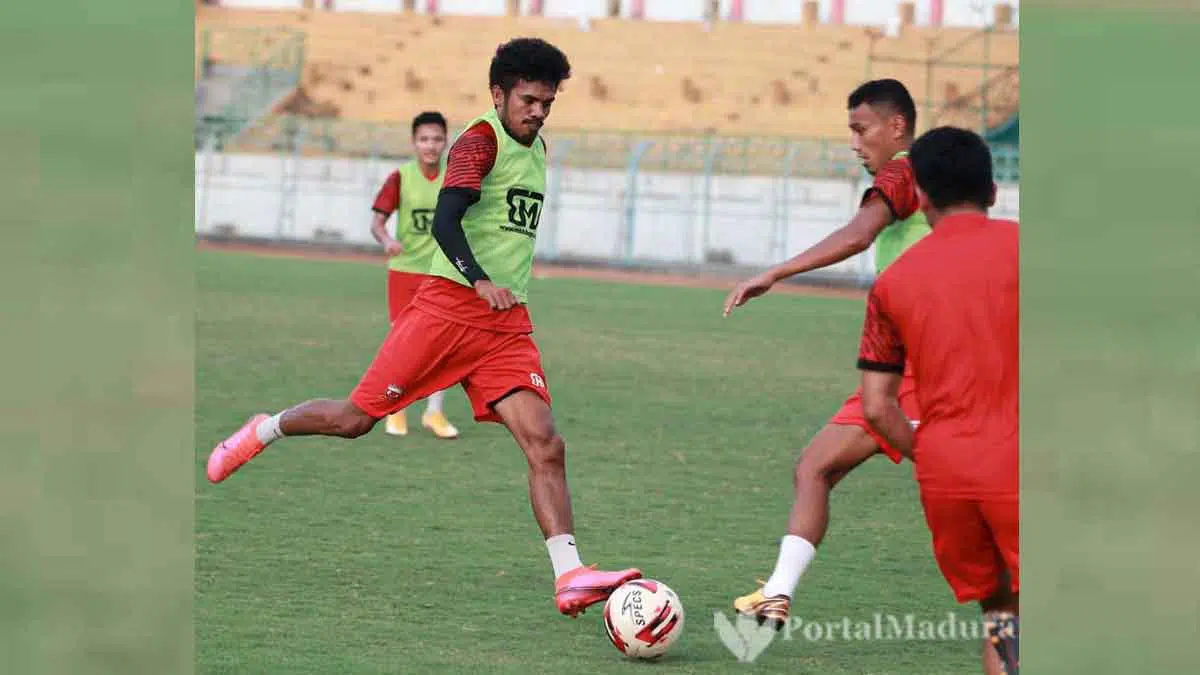 Lawan PSG Gresik, Madura United Gelar Simulasi Pertandingan Covid-19