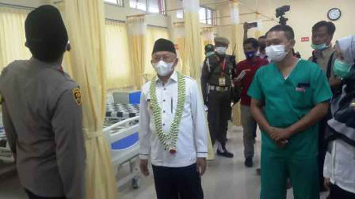 Bupati Sumenep, A Busyro Karim di RSUD Abuya (Foto. Ist)