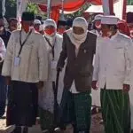 KH A Muqsith Idris Ikut Antarkan Fauzi-Eva Daftar ke KPU Sumenep