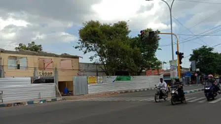 Pasar Senenan Bangkalan dalam proses renovasi (Foto. M Saed @portalmadura.com)