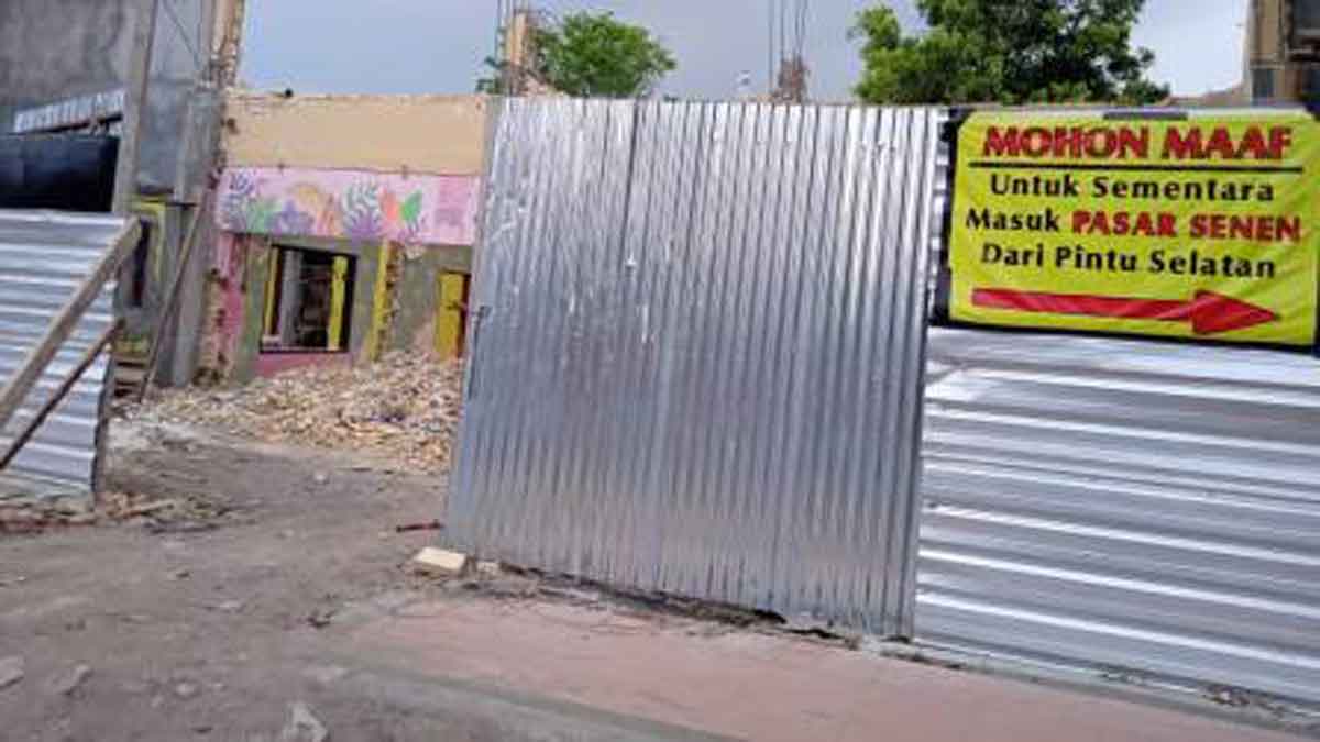Salah satu pasar yang sedang direnovasi (Foto M. Saed @portalmadura.com)