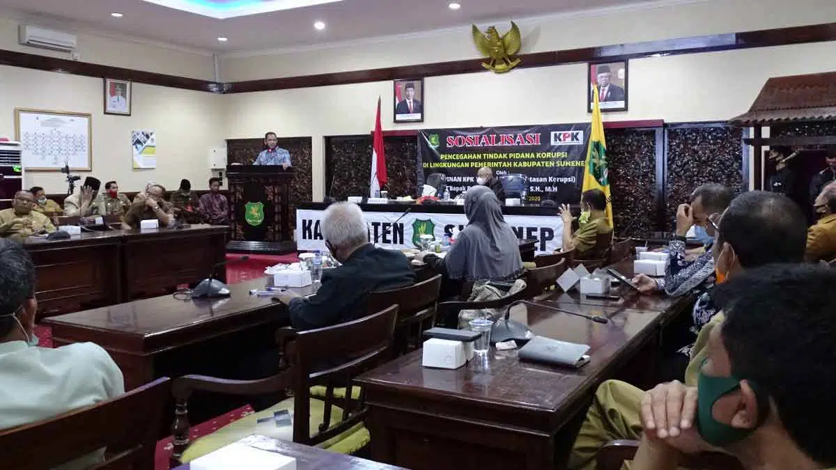 Sosialisasi Pencegahan Tindak Pidana Korupsi bersama KPK bertempat di ruang rapat Arya Wiraraja Pemkab Sumenep. (Foto @portalmadura.com)