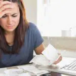 3 Cara Mengatasi Stres saat Hadapi Masalah Keuangan
