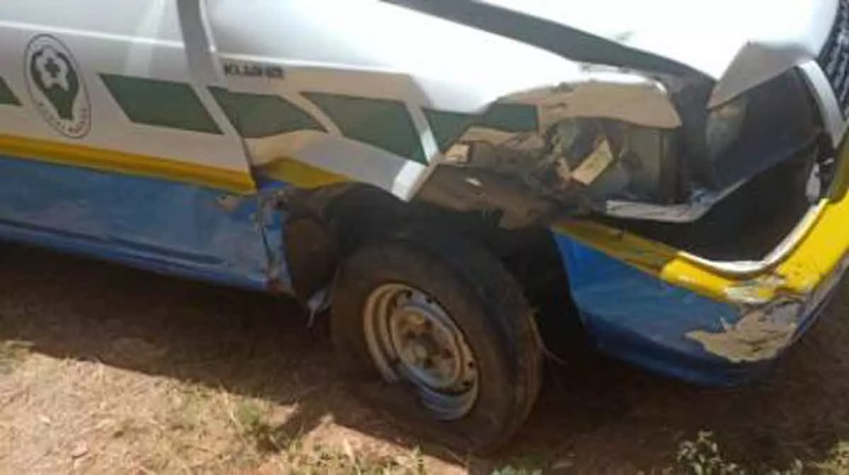 Ambulans Nakes yang Meninggal Karena Covid-19 (@portalmadura.com)