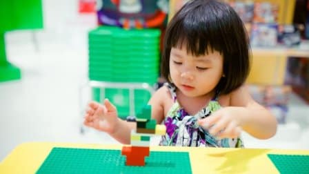 5 Cara Membangun Konsentrasi Anak tanpa Membuatnya Tertekan