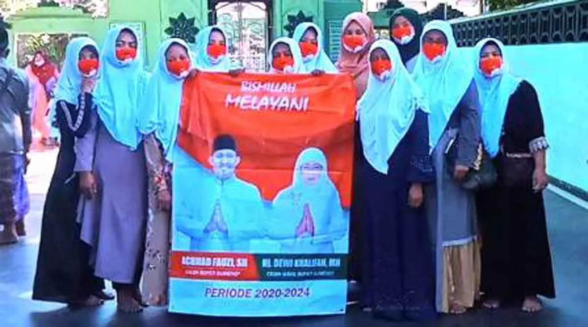 Pasca Fauzi-Eva Daftar ke KPU, Kaum Hawa Sumenep Tunaikan Nazar ke Walisongo