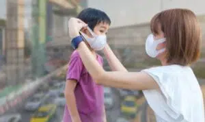 Cara Mudah agar Anak Mau Pakai Masker