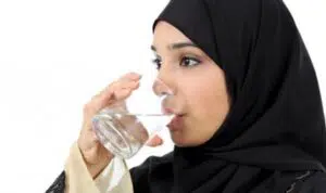 Adab Minum Dengan Benar Sesuai Tuntunan dari Rasulullah
