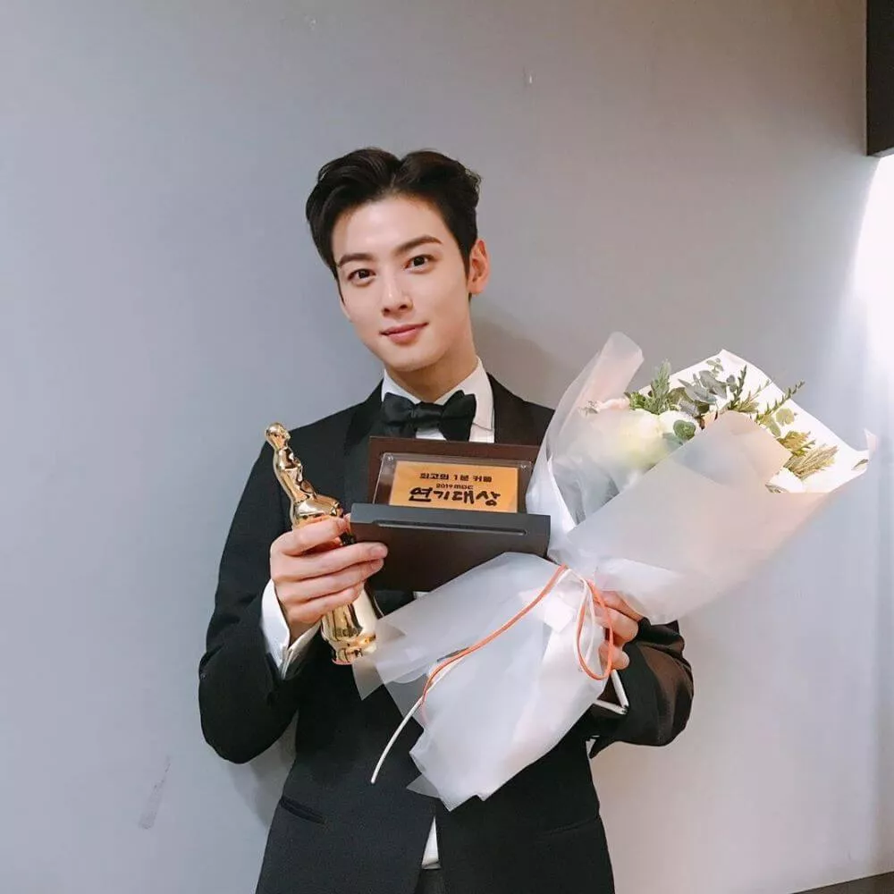 Model Rambut Pria Korea Terbaru Yang Bikin Kamu Keren - Portalmadura.com model rambut pria korea Curtain Haircut Cha Eun Woo