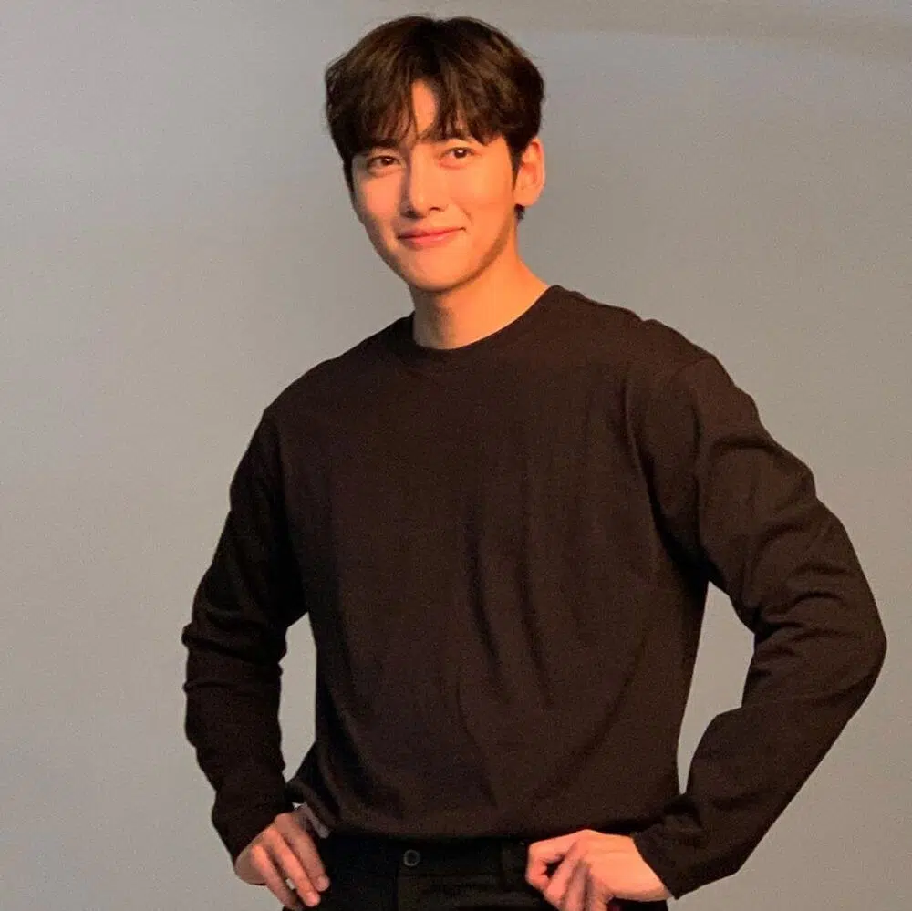 model rambut pria korea Curtain Haircut Ji Chang Wook
