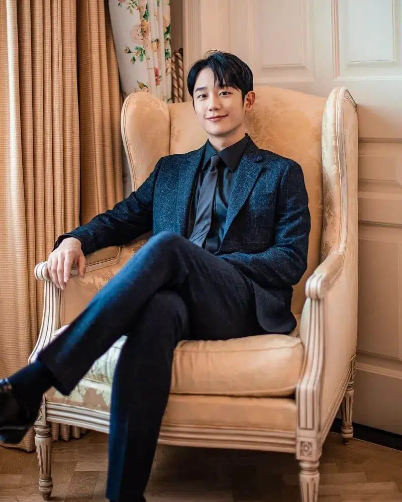 model rambut pria korea Curtain Haircut Lee Dong Wook