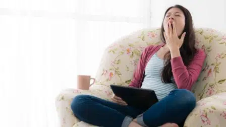 5 Kebiasaan yang Membuat Tubuh Mudah Lelah dan Mengantuk