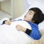 Cara Atasi Kebiasaan Mengigau saat Anak Tidur