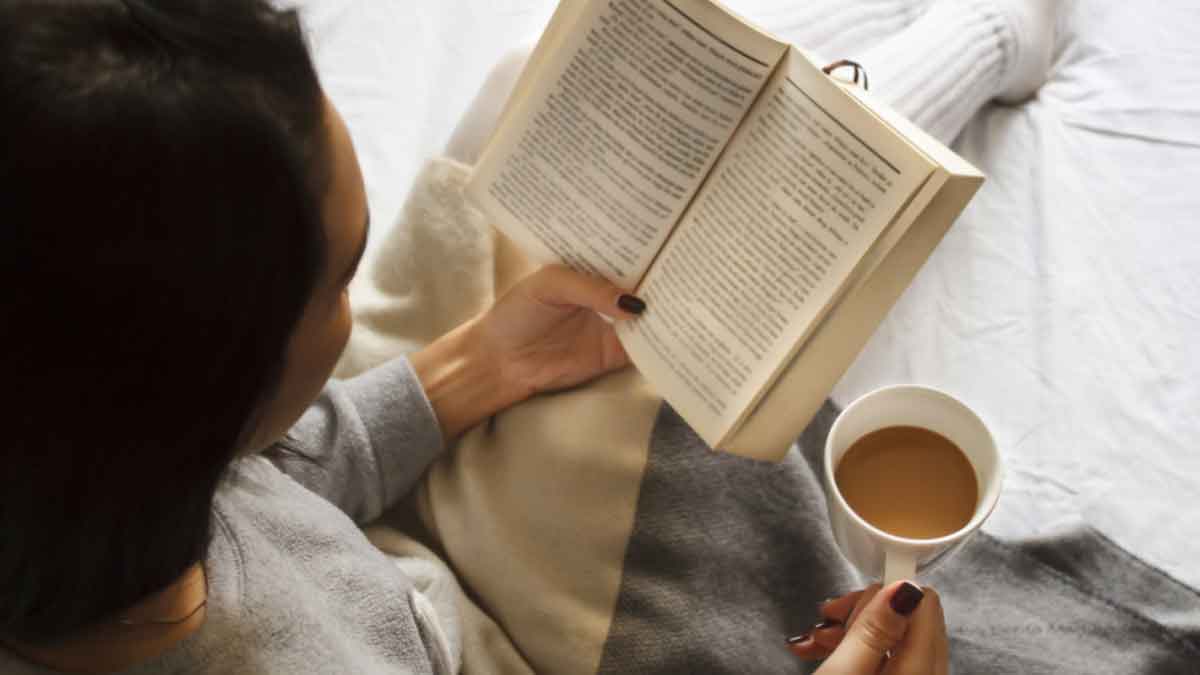 Alasan Mengapa Novel Romantis DIsukai oleh Perempuan