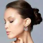 Berikut Bentuk Anting yang Bisa Membuat Anda Semakin Menawan