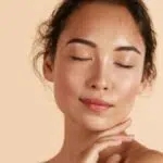 Berikut Kandungan Skincare untuk Kulit Anda Cerah dan Glowing