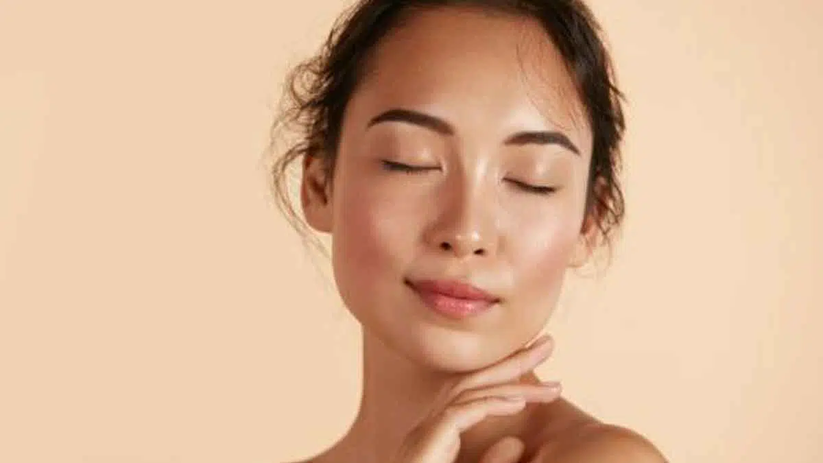 Berikut Kandungan Skincare untuk Kulit Anda Cerah dan Glowing