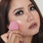 Berikut Kesalahan Saat Pakai Beauty Blender