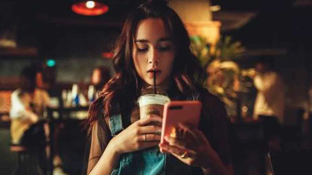 Berikut Zodiak yang Anti Mengabaikan Pesan Orang Lain