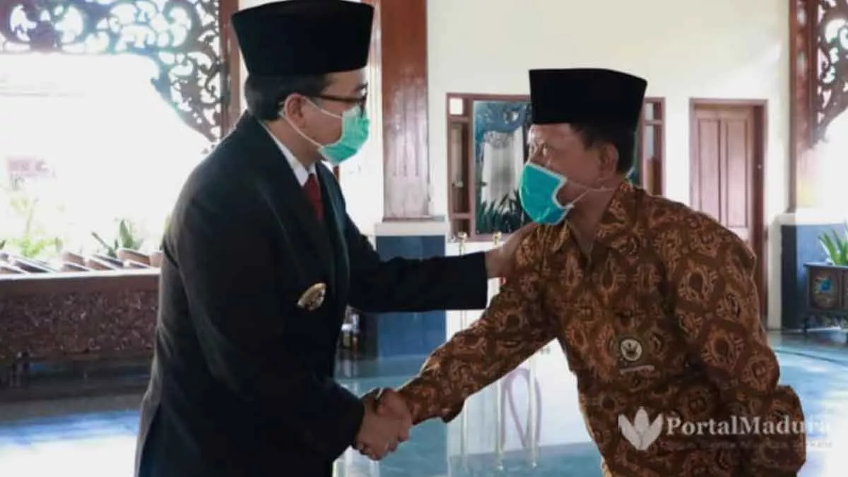 Bupati Pamekasan Beri Bantuan untuk Masjid Hingga Pondok Pesantren