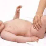 Cara Memijat Bayi yang Benar dan Aman