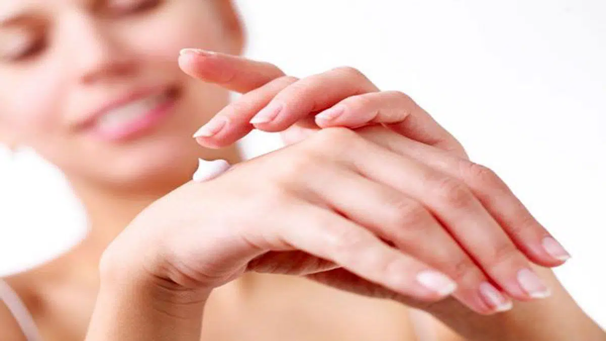 Cara Tepat Pemakaian Body Lotion Agar Kulit Tetap Lembap