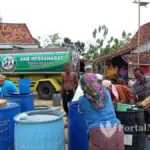 AMB Foundation Distribusikan Air Bersih Kepada Daerah Terdampak Kekeringan