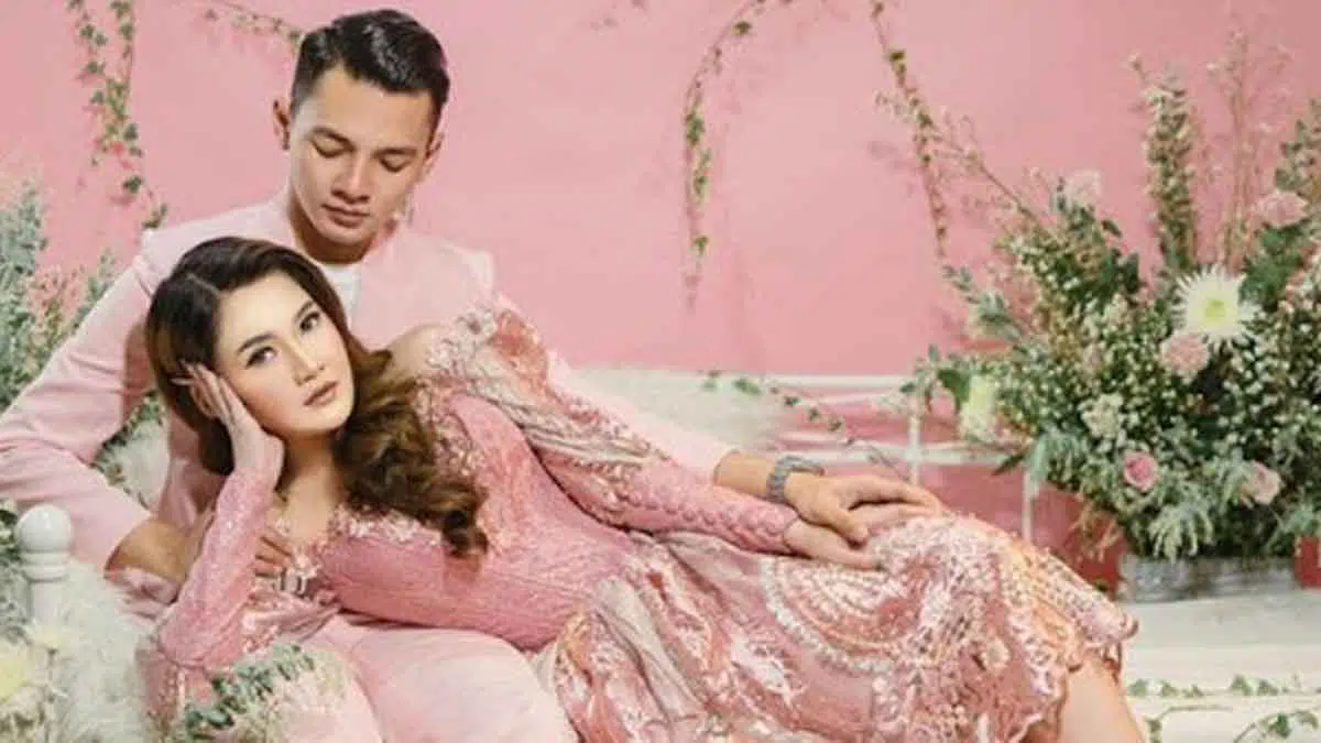 4 Cara Cerdas Foto Prewedding Gunakan Smartphone