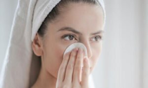 Hindari Kebiasaan Membuat Produk Skincare Tidak Bekerja Secara Optimal