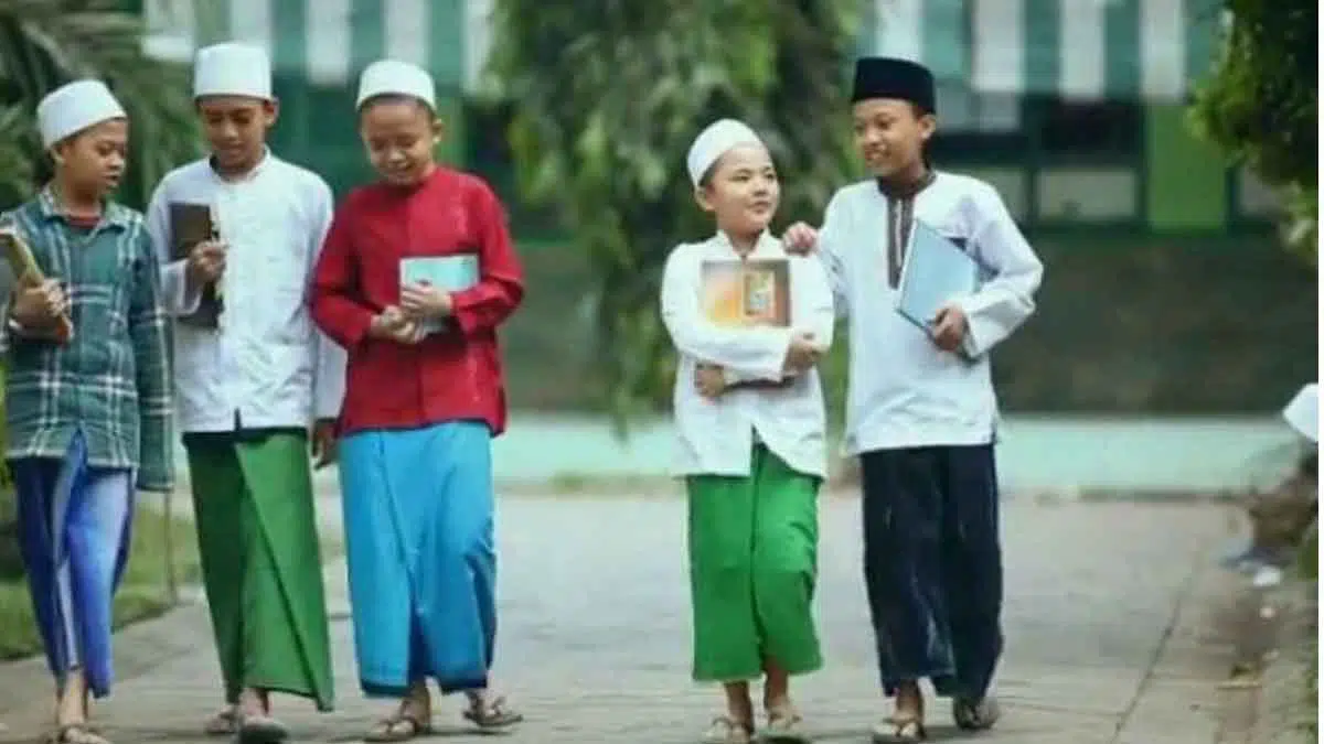 8 Keistimewaan Jadi Santri