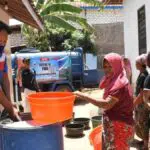 Kekeringan Landa Sampang, PWS Salurkan Air Bersih